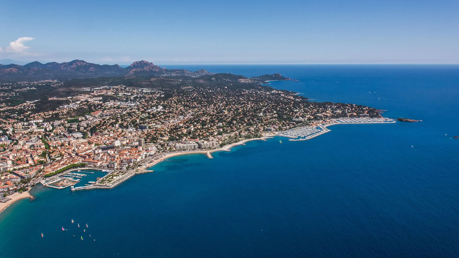 Hotel Best Western Plus La Marina Saint-Raphaël