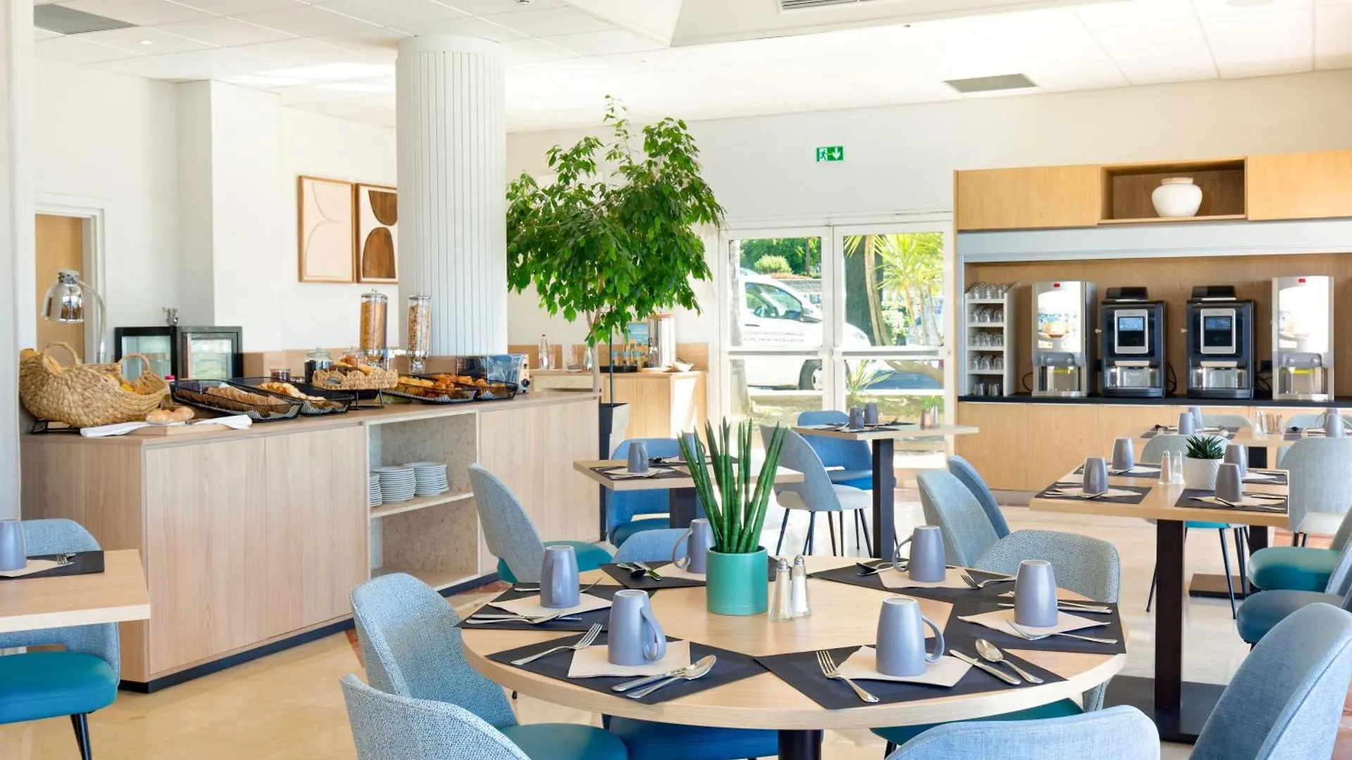 Hotel Best Western Plus La Marina Saint-Raphaël