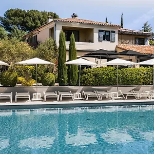 Hotell Du Cote Des Olivades