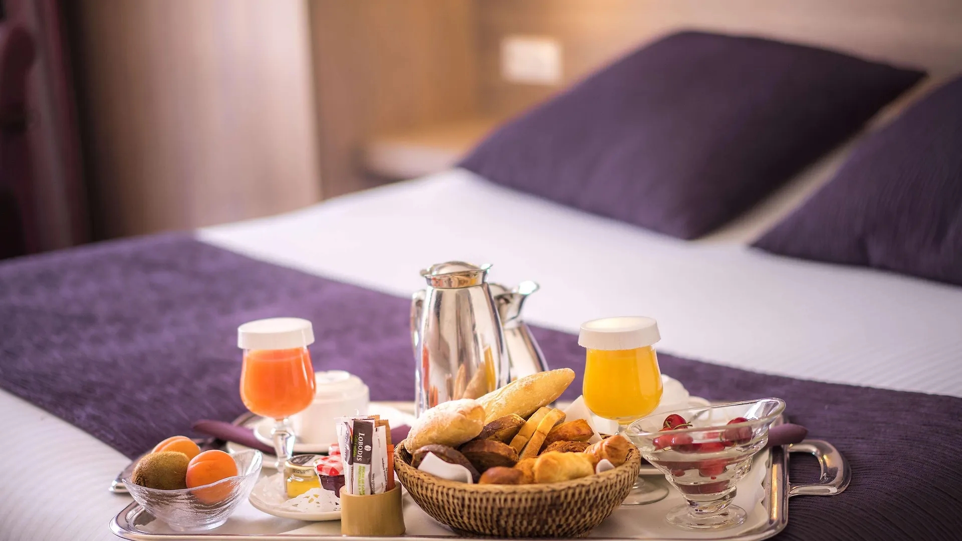 Best Western Plus La Marina Saint-Raphael  France