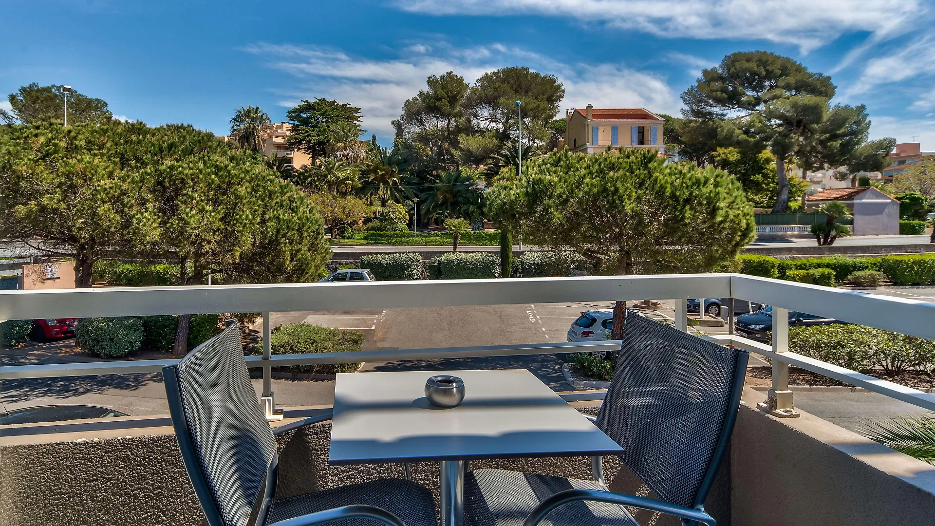 Best Western Plus La Marina Saint-Raphael  France