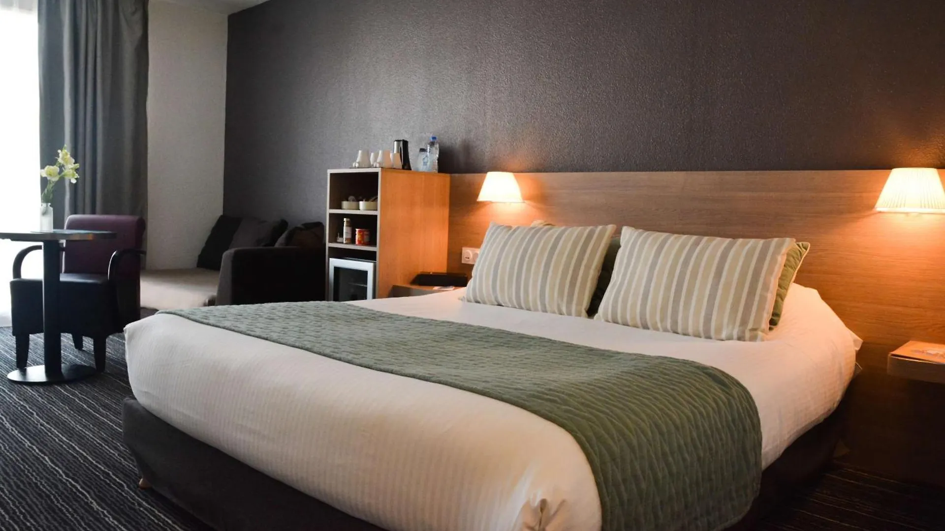 Hotel Best Western Plus La Marina Saint-Raphael