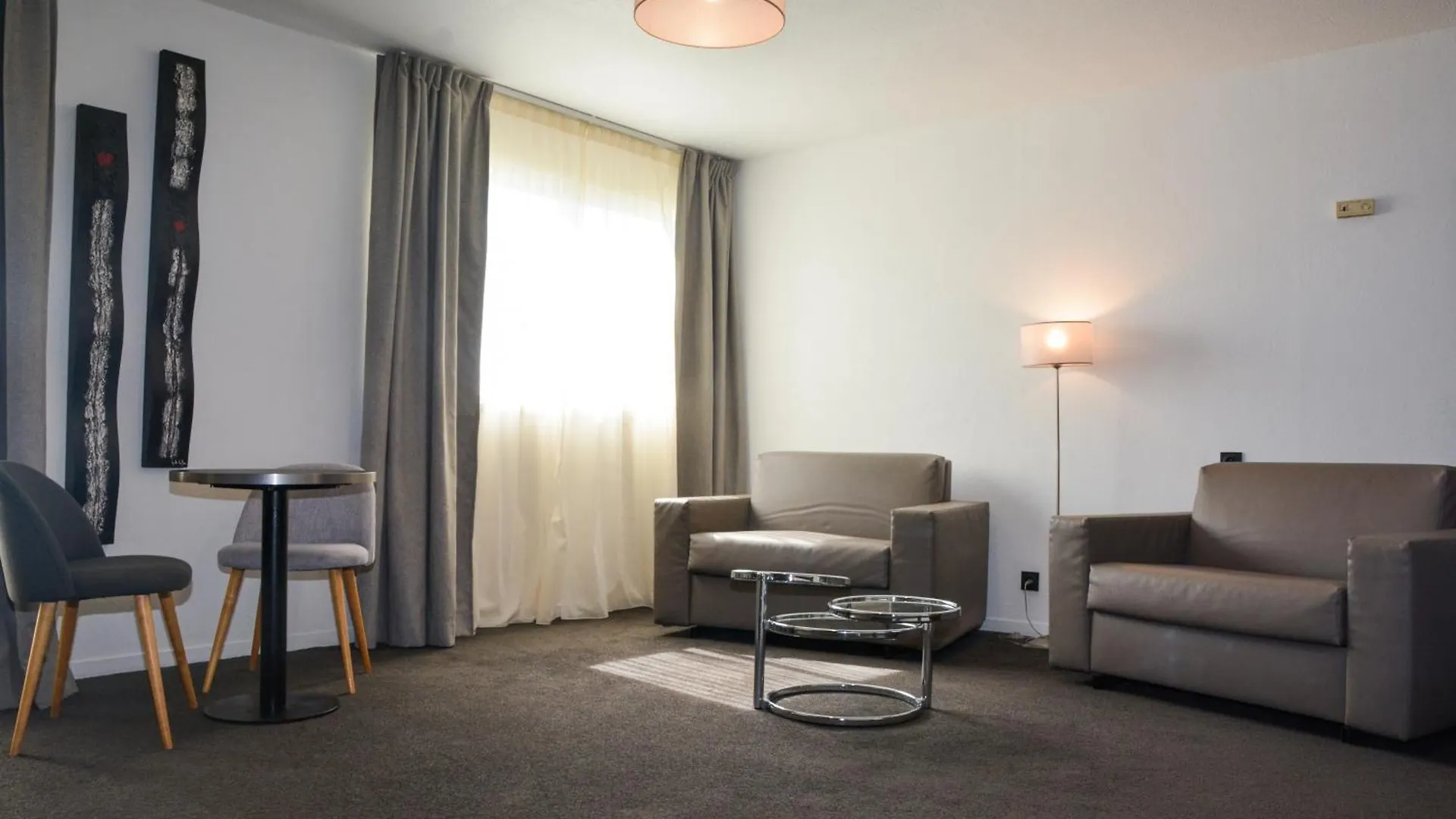 Best Western Plus La Marina Saint-Raphael  Hotel Saint-Raphael (Var)