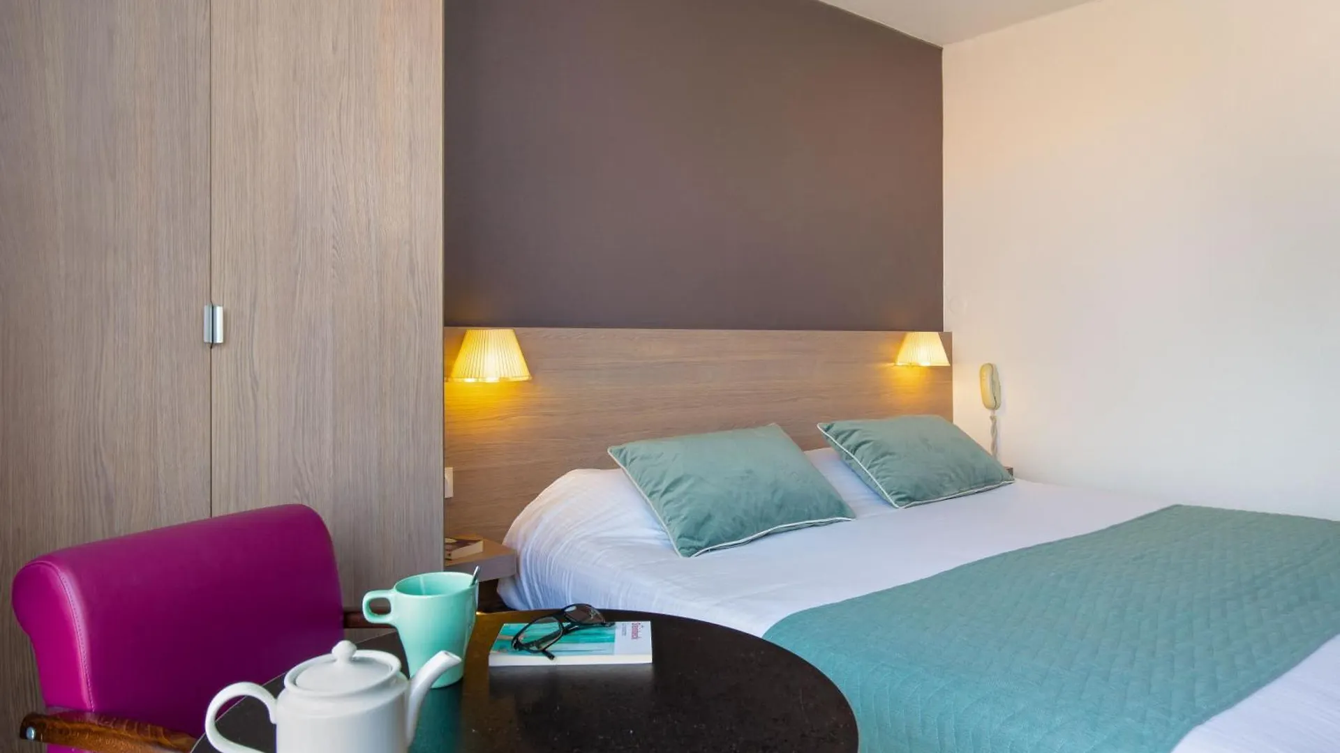 Best Western Plus La Marina Saint-Raphael  Hotel Saint-Raphael (Var)