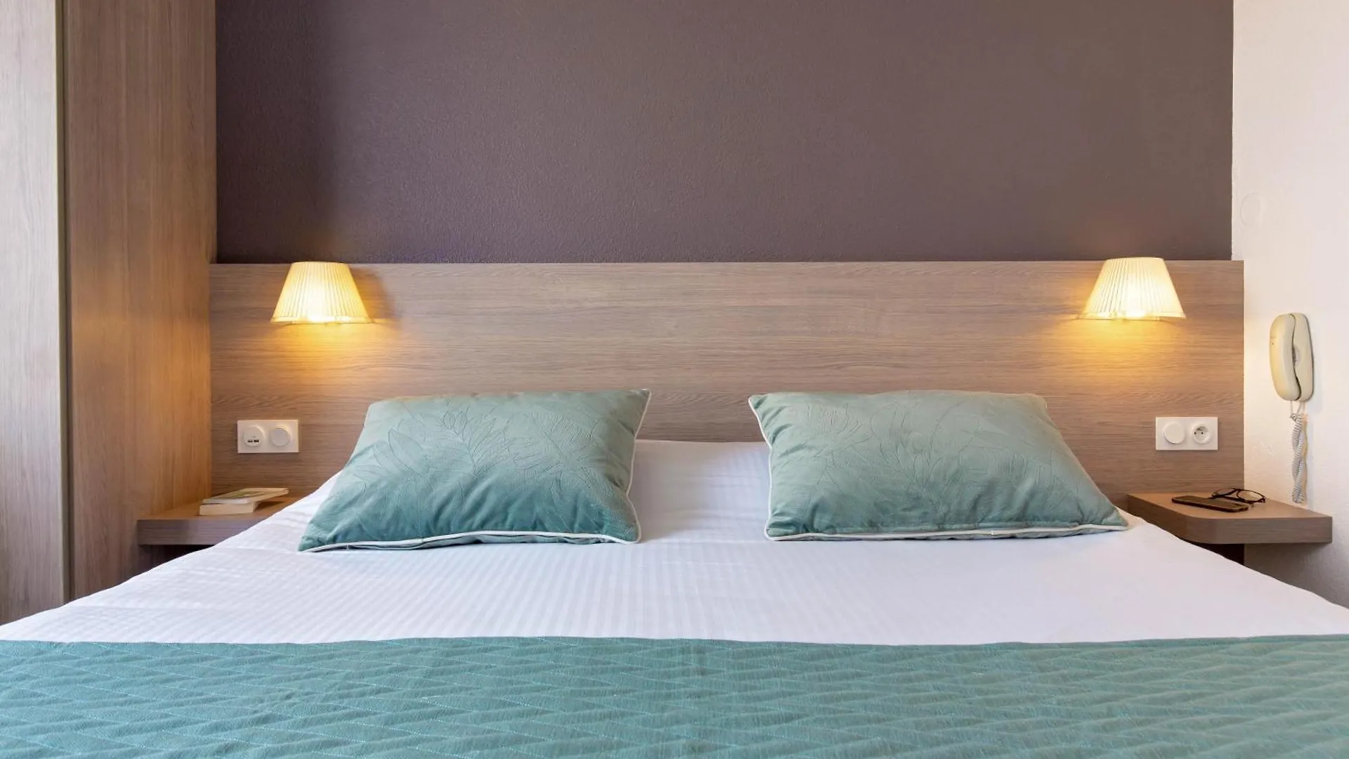 Best Western Plus La Marina Saint-Raphael  Hotel Saint-Raphael (Var)