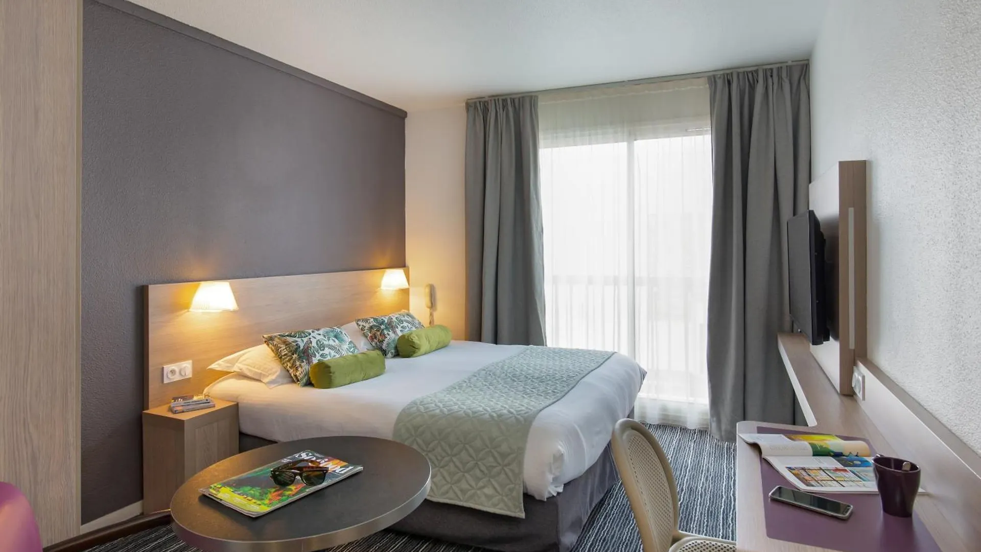 Best Western Plus La Marina Saint-Raphael  Hotel Saint-Raphael (Var)