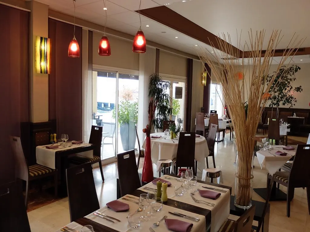 Hotel Best Western Plus La Marina Saint-Raphael